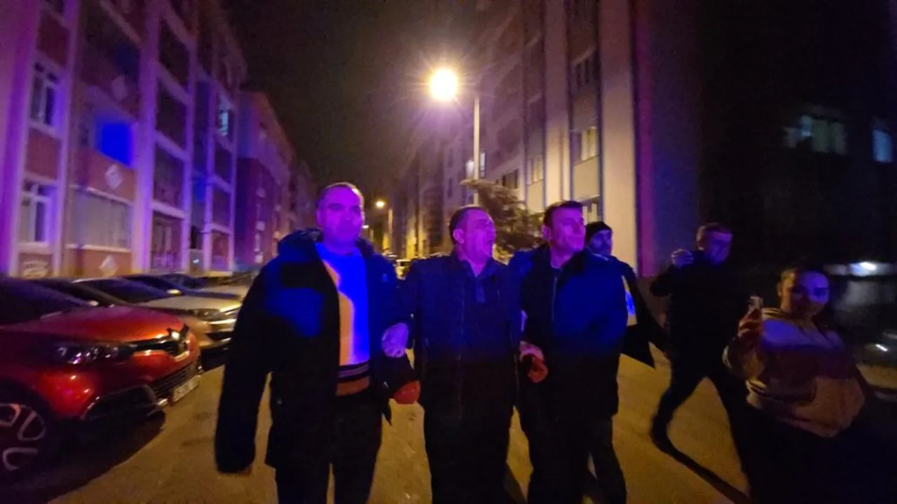 Karabük'te dehşet evi! Babası vurdu, o kızını alıp kaçtı