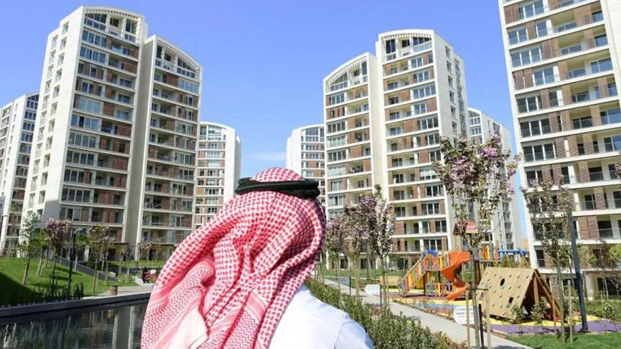 Konut satışlarında rekor! İşte 2025'te Türkiye'den en çok ev alan yabancı sıralaması