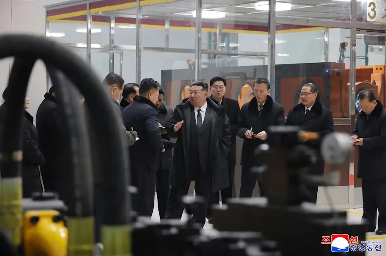 Kuzey Kore lideri Kim Jong-Un'un fabrika ziyareti olaylı bitti! "Yetersiz" dedi, başbakan yardımcısını kovdu