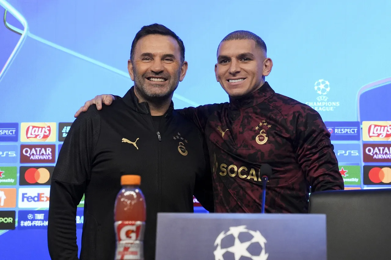 Okan Buruk - Lucas Torreira