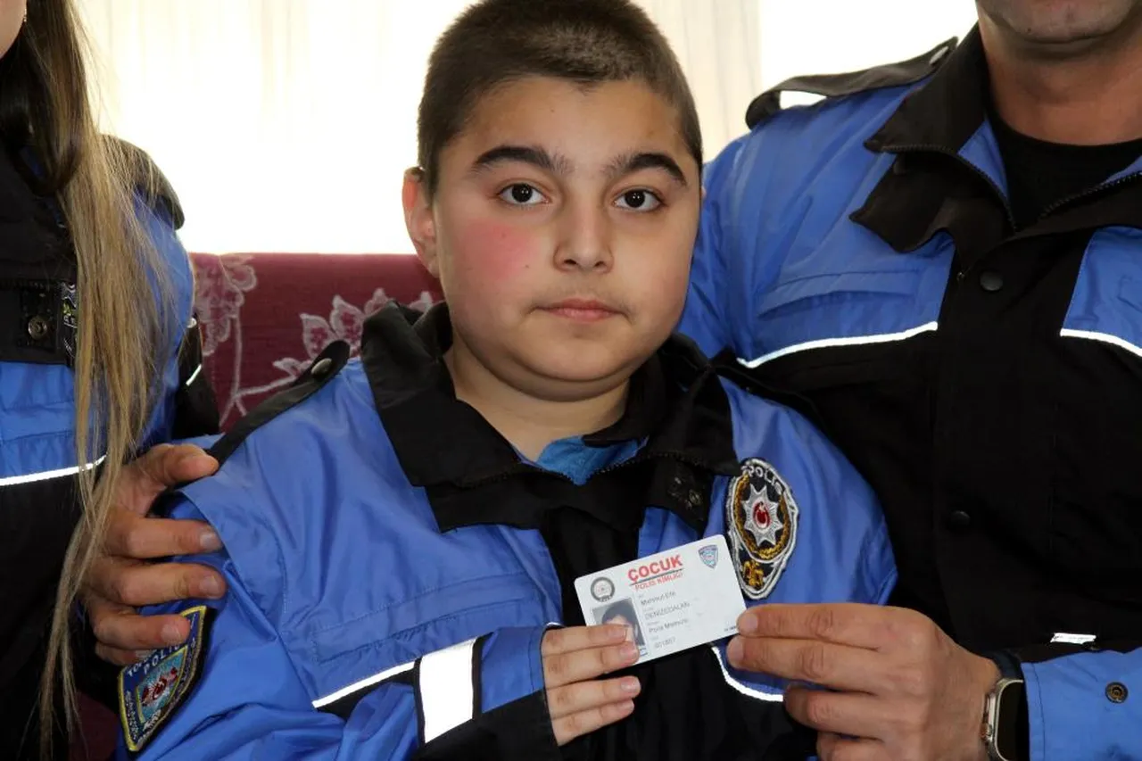 Mahmut Efe'nin forma heyecanı! Hayali bir günlüğüne gerçek oldu