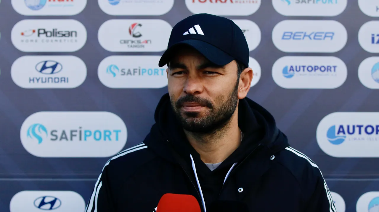 Kocaelispor Teknik Direktörü Selçuk İnan, antrenman öncesi açıklamalarda bulundu