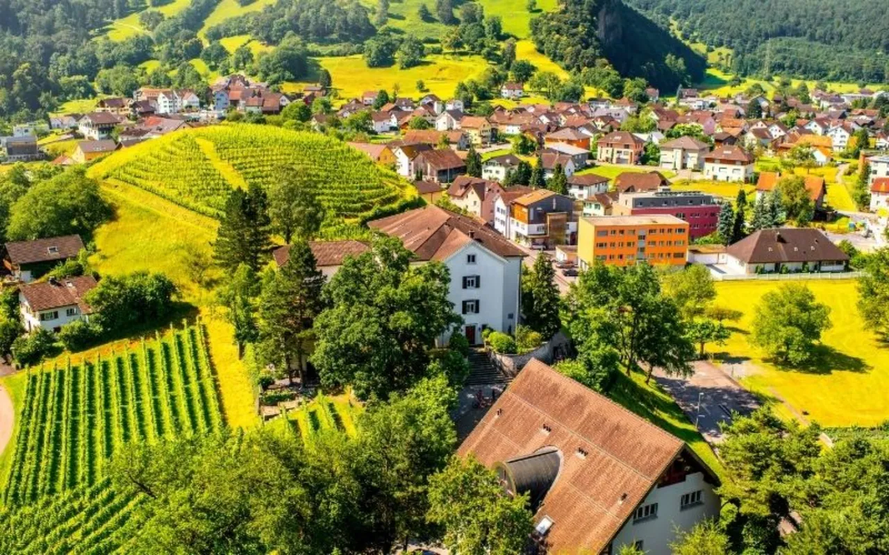 Ülkenin tamamını dolaşmak 20 dakika sürüyor! Dünyanın en küçük ülkeleri listelendi