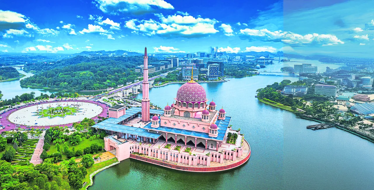 Uzak Doğu'da 350 milyon kardeşimiz var: Malaylar nasıl Müslüman oldu?