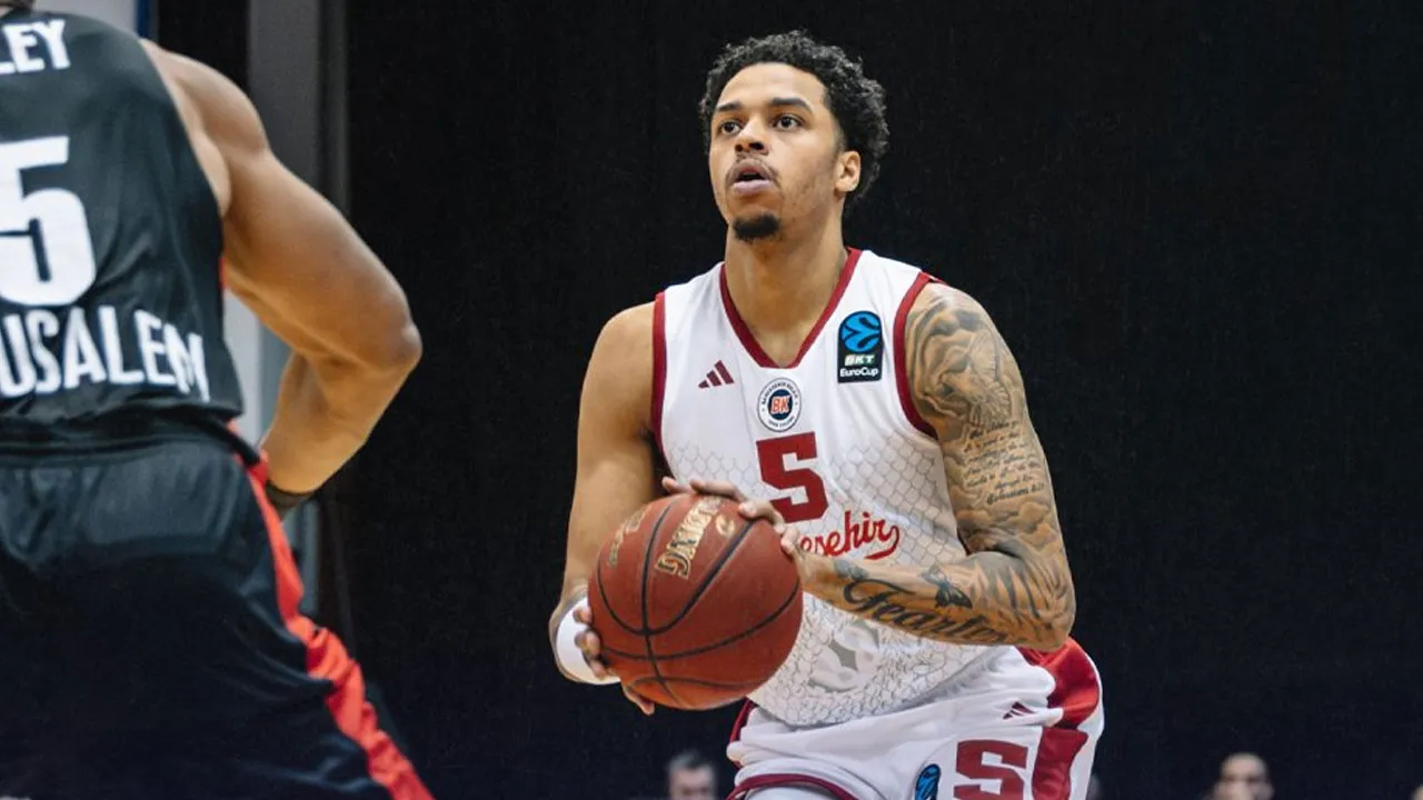 Bahçeşehir Koleji, İsrail ekibini devirdi