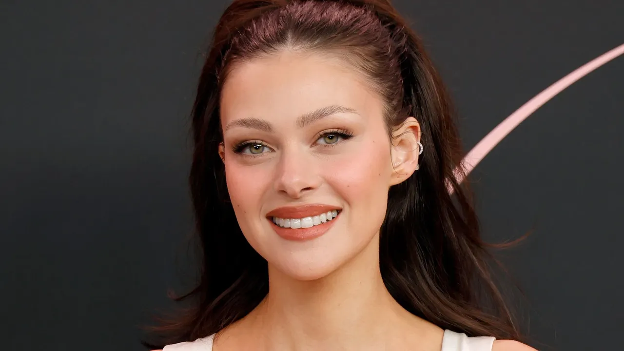 Brooklyn Beckhamin eşi Nicola Peltz kimdir? İşte Nicola Peltzin milyarder ailesiyle ilgili bilgiler