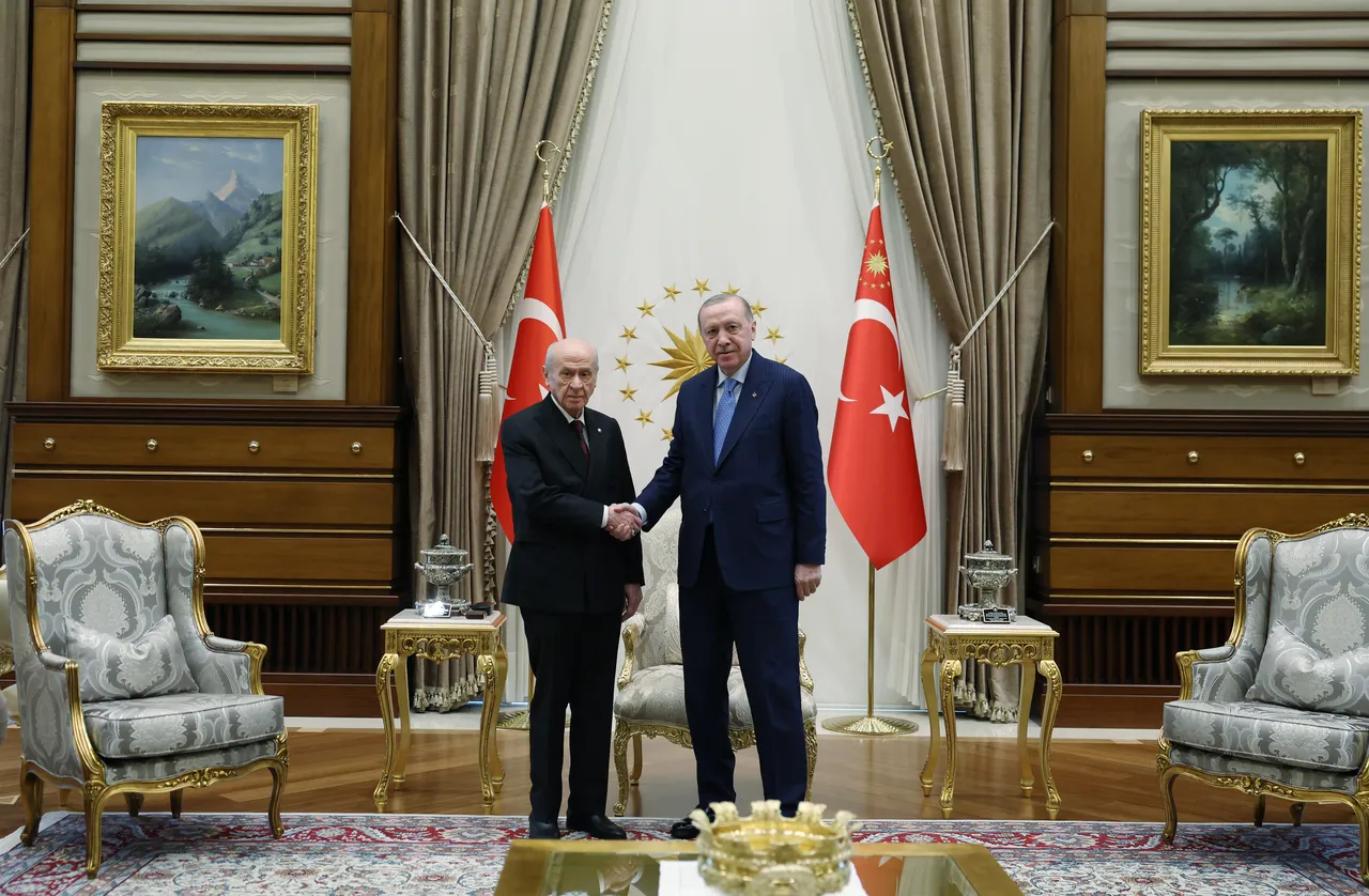 Cumhurbaşkanı Erdoğan ile Bahçeli bir araya geldi