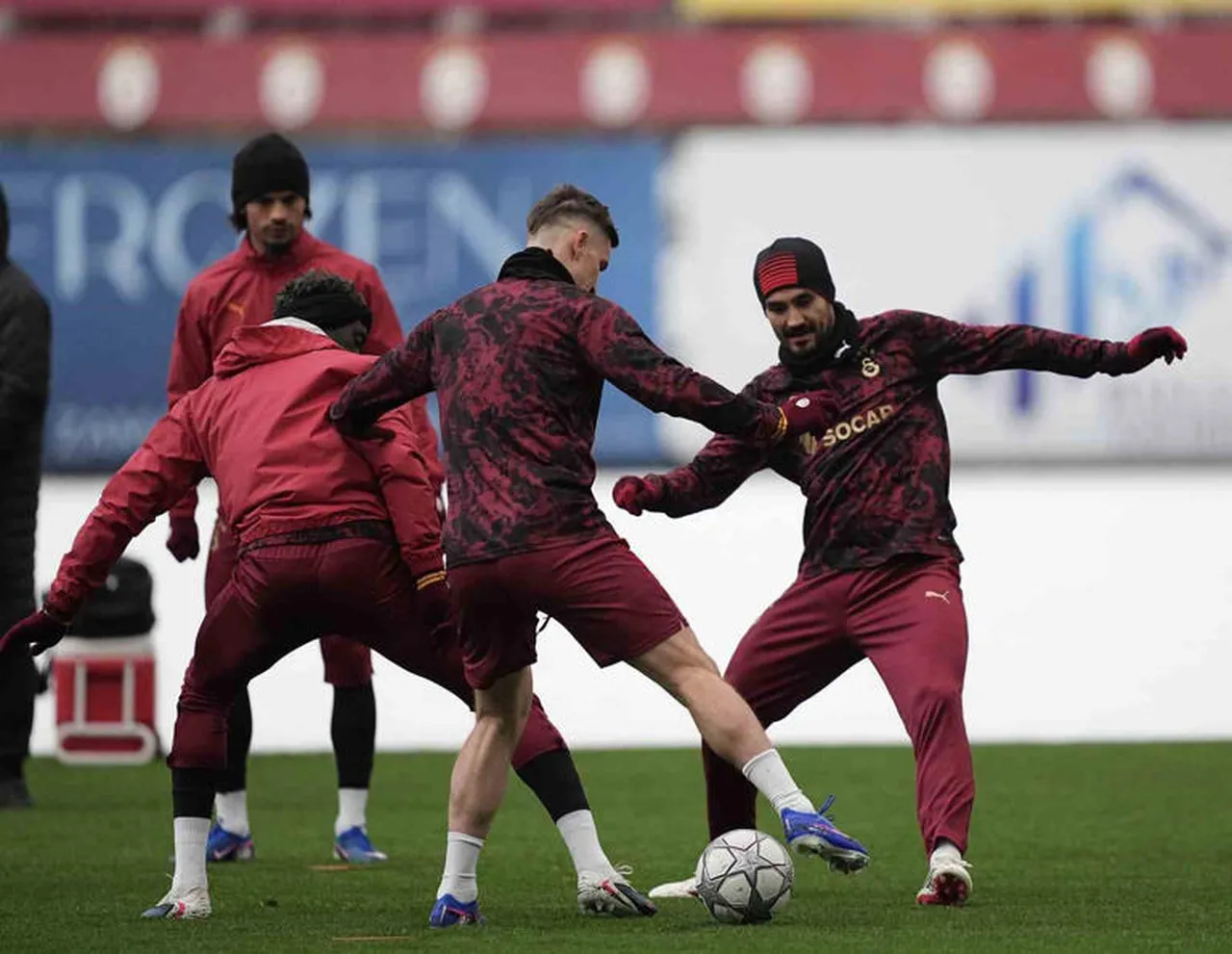 Galatasaray-Atletico Madrid maçı hangi kanalda, nerede izlenir? Şifresiz canlı yayın bilgileri netleşti!