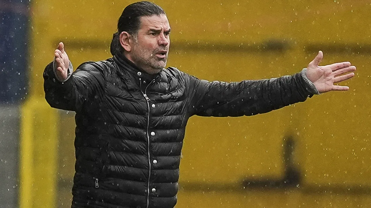 Iğdır FK'da İbrahim Üzülmez ile yollar ayrıldı