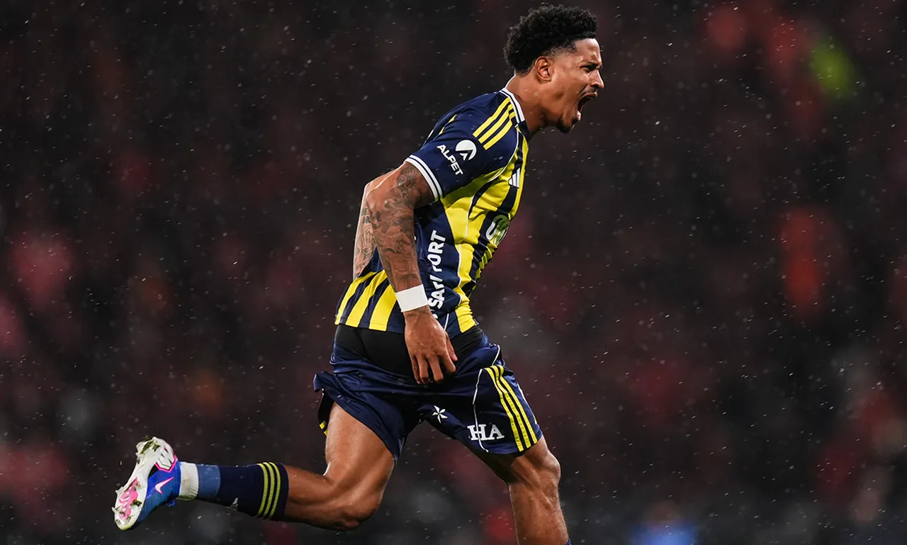 Jayden Oosterwolde, Fenerbahçe'ye karşı 2-0 kazanılan Süper Kupa Finali'nde gol atmıştı