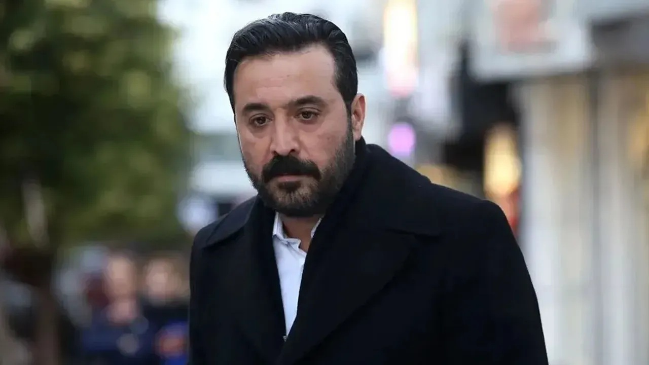 Karesi Beyliği lideri Demirhan Han'ı canlandıran Mustafa Üstündağ kimdir?