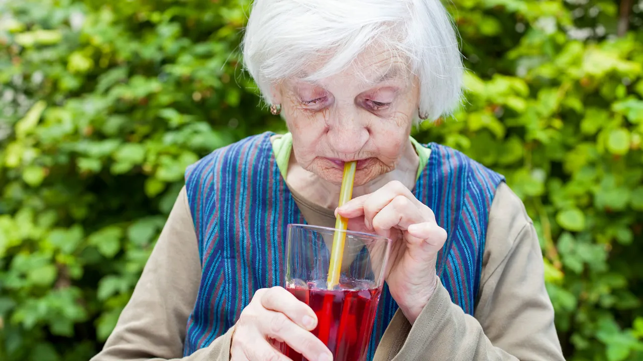 Şekerli içecekler alzaymır yapıyor