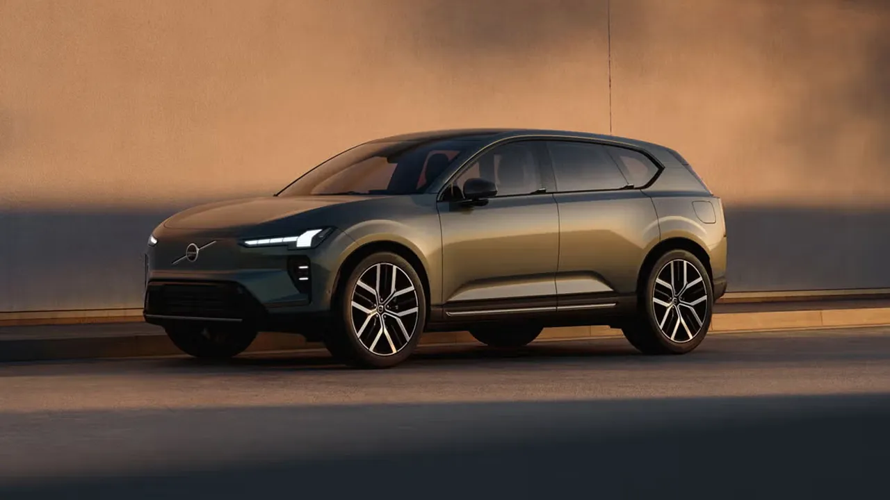 10 dakika şarj ile 340 km! Volvo’dan iddialı ‘elektrikli SUV’