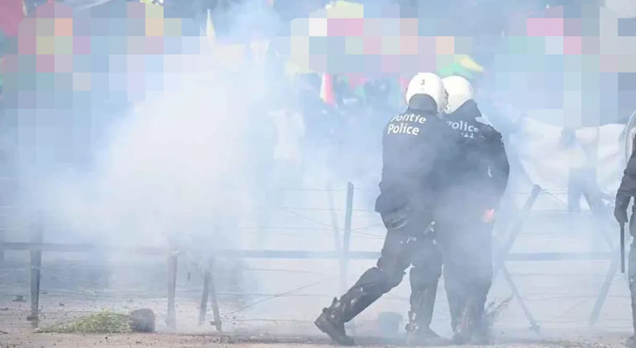 Avrupa sokakları savaş alanına döndü! YPG yandaşlarından taş ve havai fişekli provokasyon