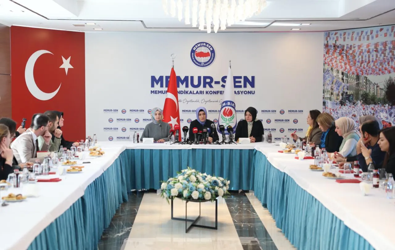 Doğum izni yetersiz! Eğitim-Bir-Sen, 81 ilde, 15 bin 44 kadınla araştırma yaptı