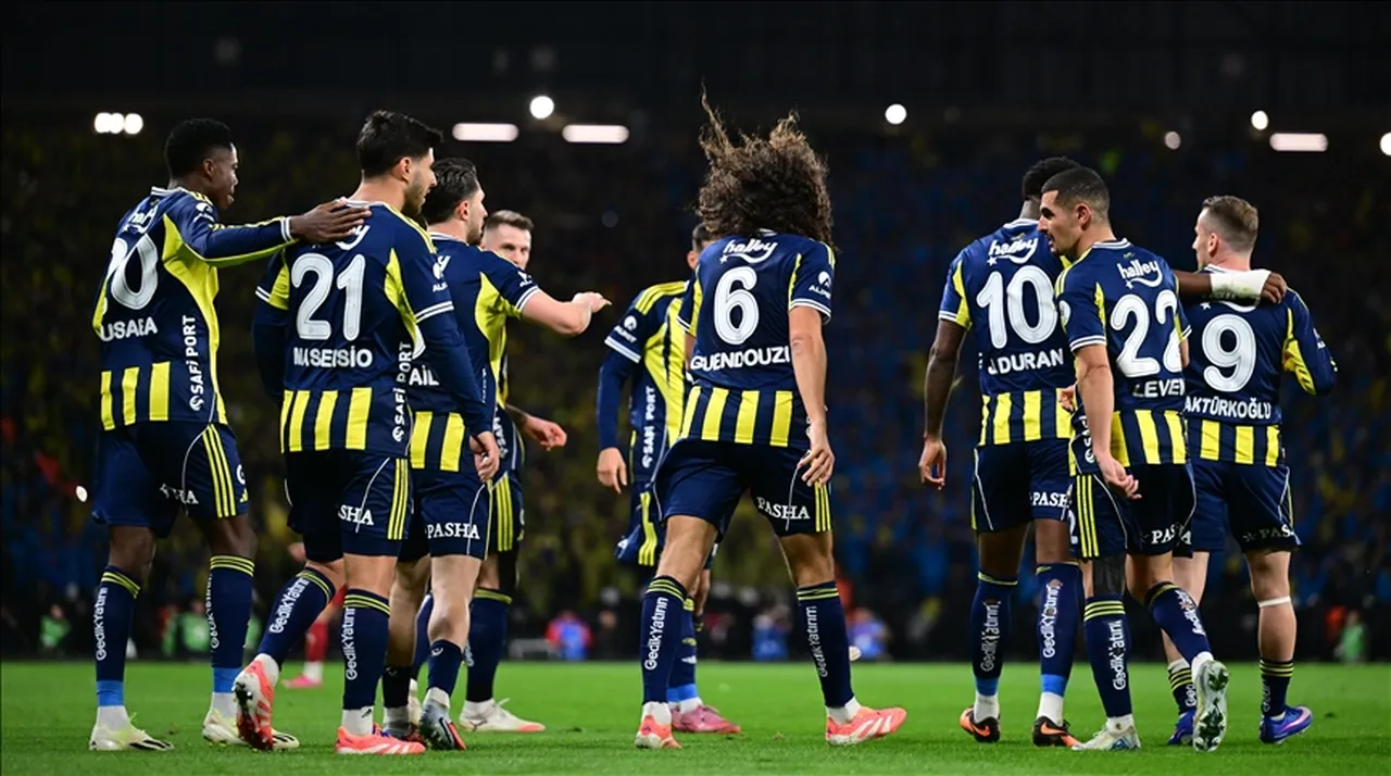 Fenerbahçe-Aston Villa maçı hangi kanalda, nereden izlenir? İşte maç yayın bilgileri