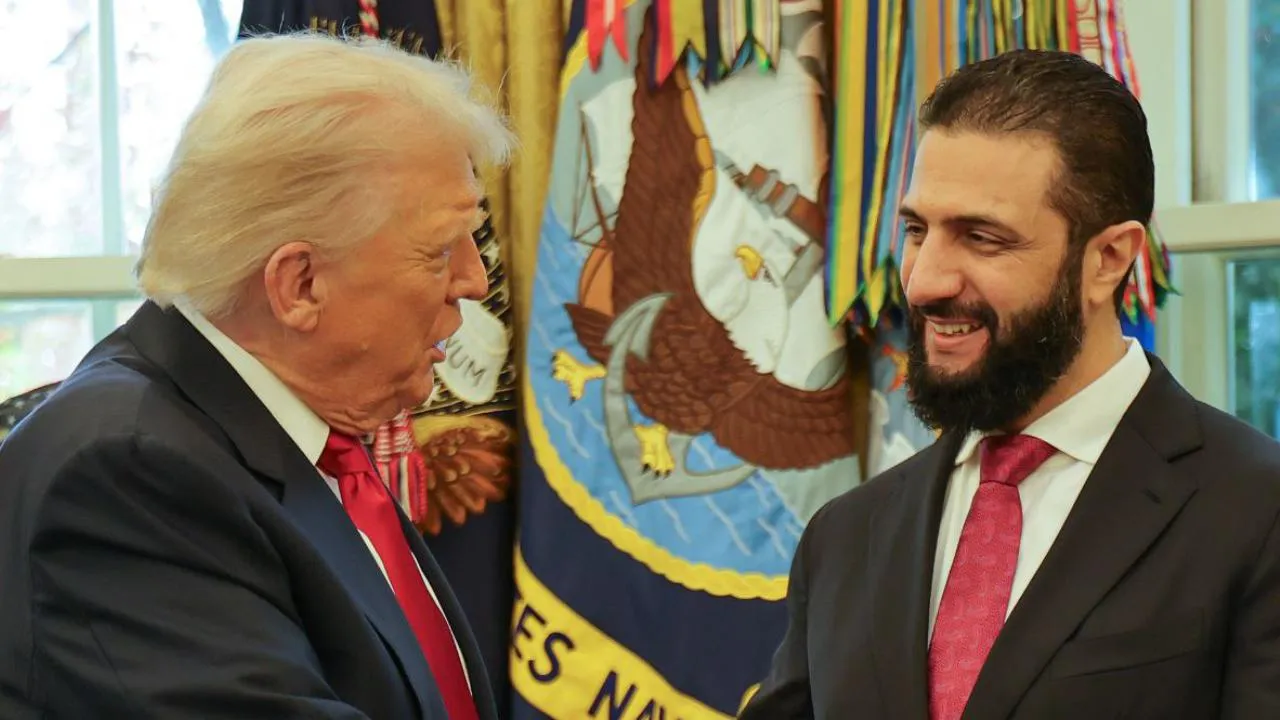 Şara, ABDyi yanında tutarken YPGnin kontrolündeki bölgeleri nasıl ele geçirdi?