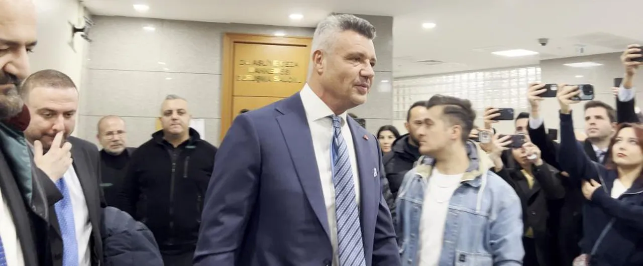 Sadettin Saran, İstanbul Adalet Sarayı'nda