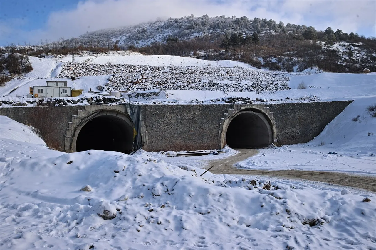 3 bölgeyi birbirine bağlayacak! 9 kilometrelik tünel için tarih verildi