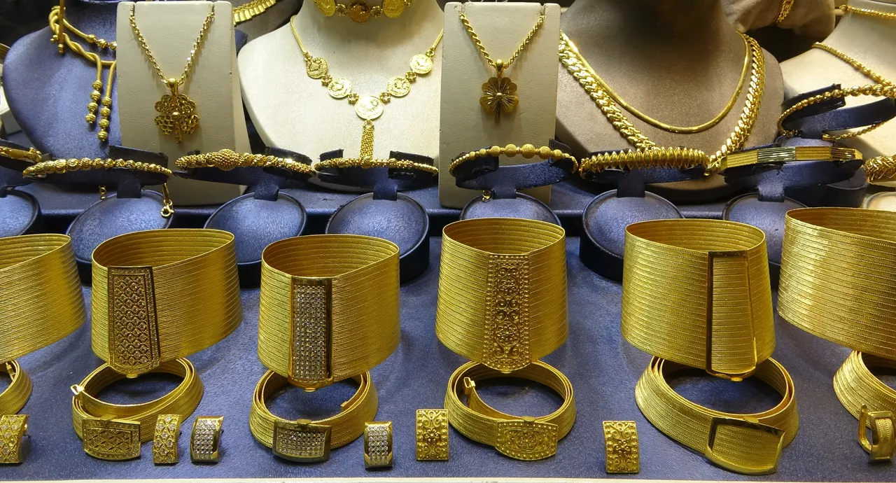 Altın ve gümüş fiyatında yükseliş devam edecek mi? İslam Memiş'ten vatandaşlara 5 uyarı