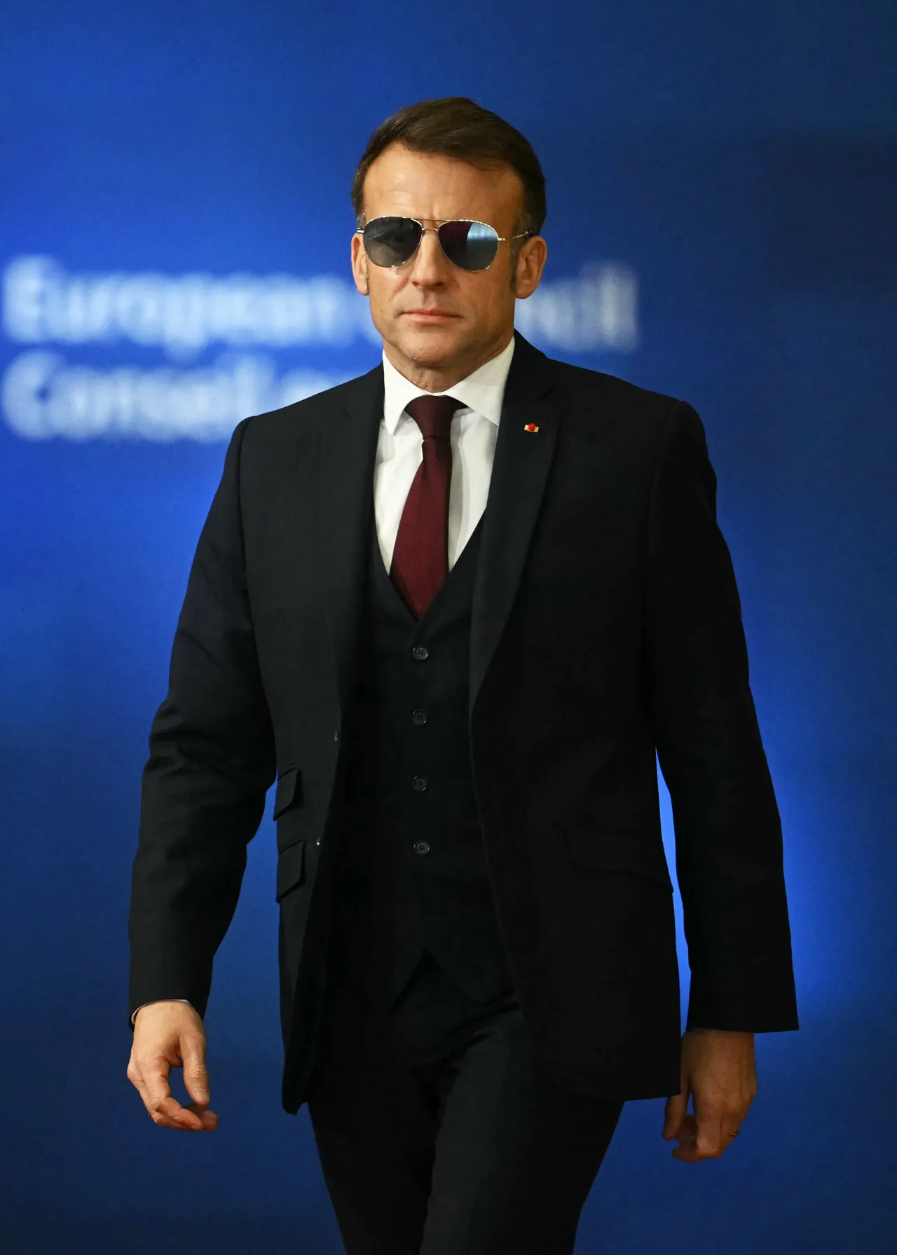 Macronun pilot görünümü viral oldu! Gözlük üreticisi servet kazandı