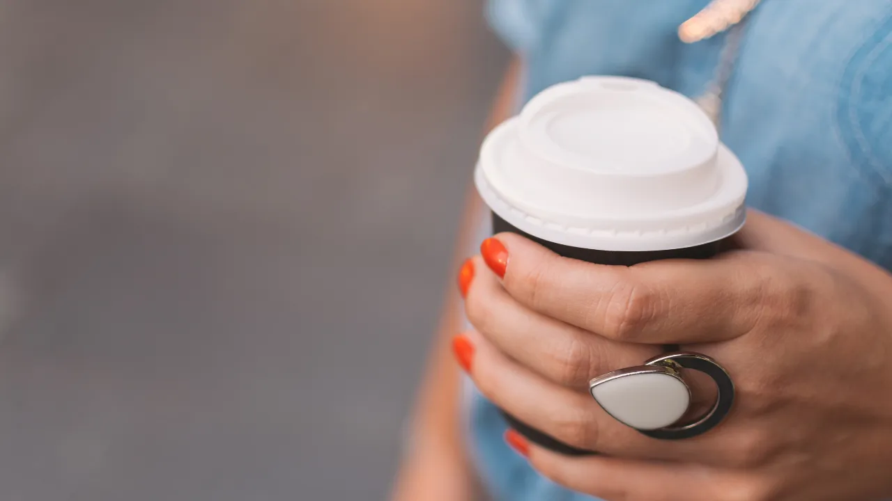 Paket kahvelerde gizli tehlike! Uzmanlar uyardı: Milyonlarca zehirli parçacığı yutuyor olabilirsiniz