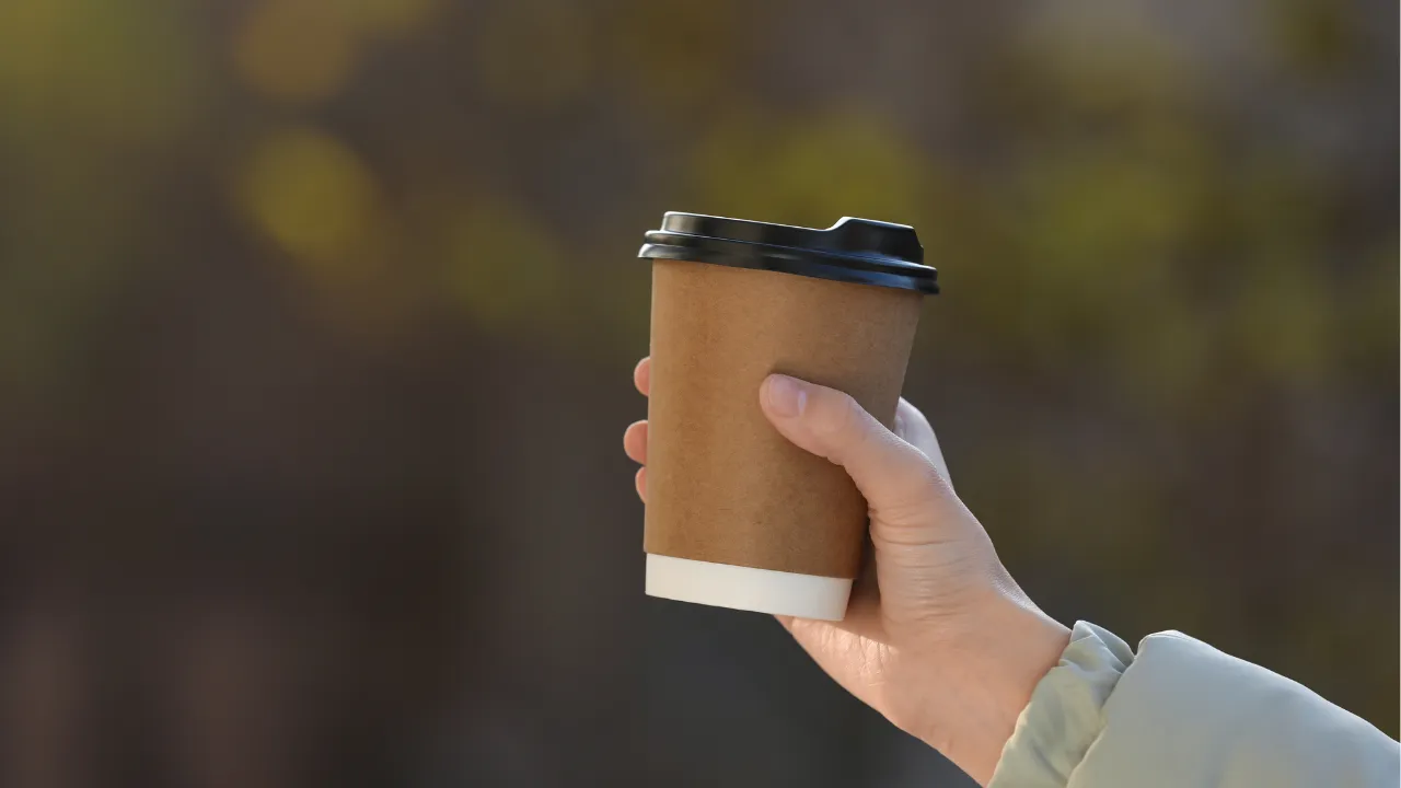 Paket kahvelerde gizli tehlike! Uzmanlar uyardı: Milyonlarca zehirli parçacığı yutuyor olabilirsiniz