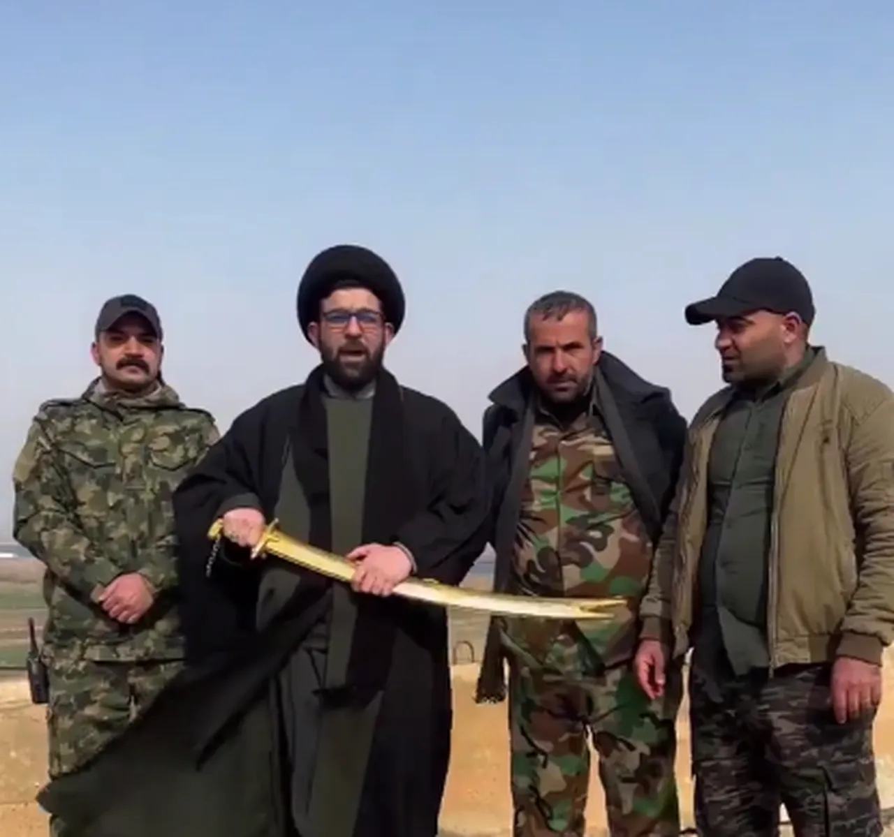 Rusya terör örgütü YPG için Suriye’de son kozunu mu oynadı? Peş peşe uçaklar indi: Üs detayı kafa karıştırdı