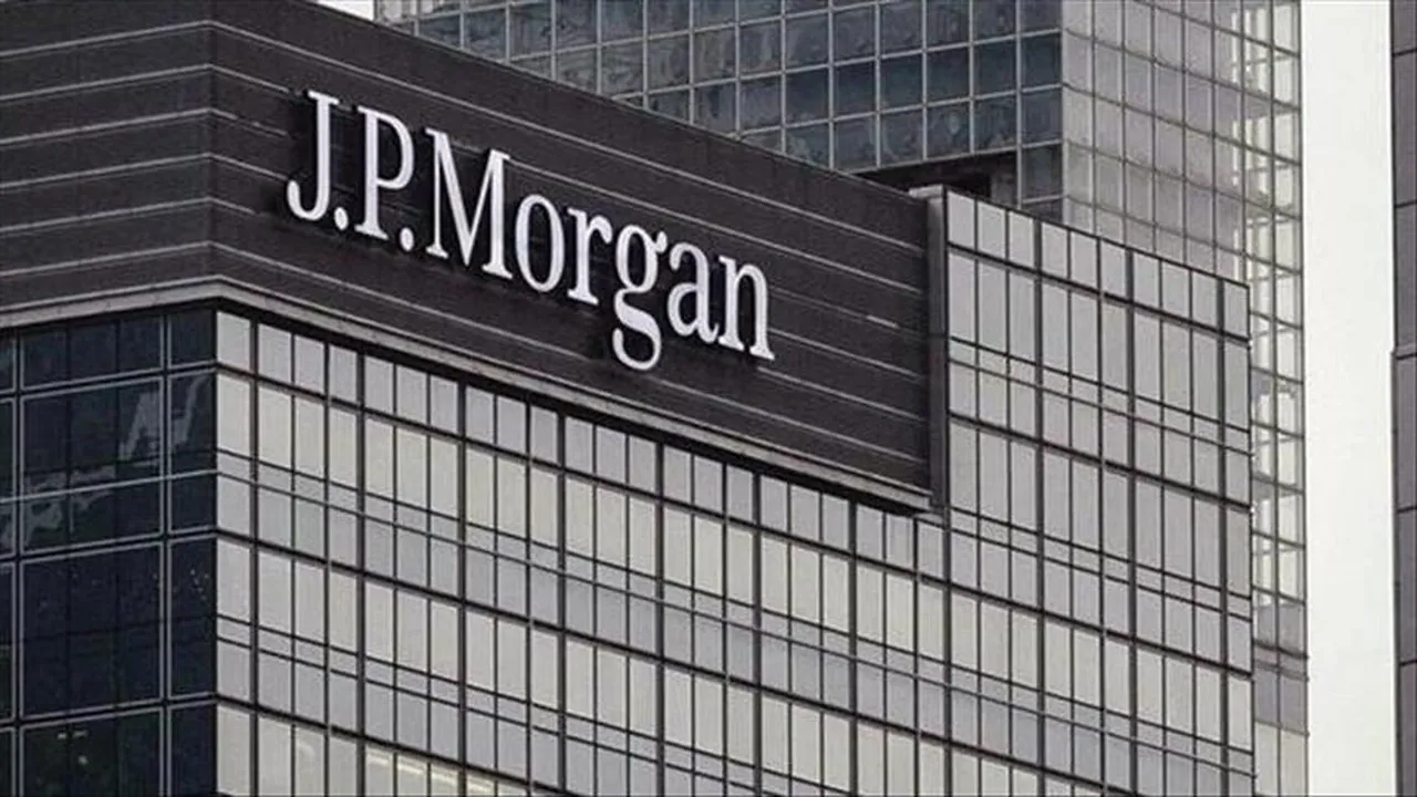Trumptan ABDnin en büyük bankası JPMorgan ve CEOsuna dudak uçuklatan tazminat davası