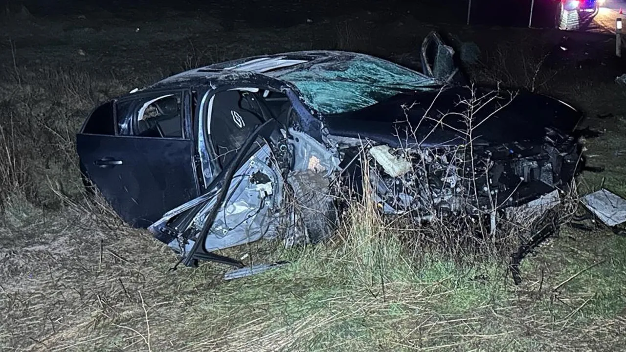 Uşak'ta otomobil takla attı! Ölü ve yaralılar var