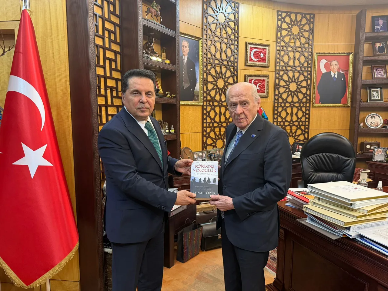 Ahmet Özer'den Bahçeli'ye cevap: İcraat bekliyoruz