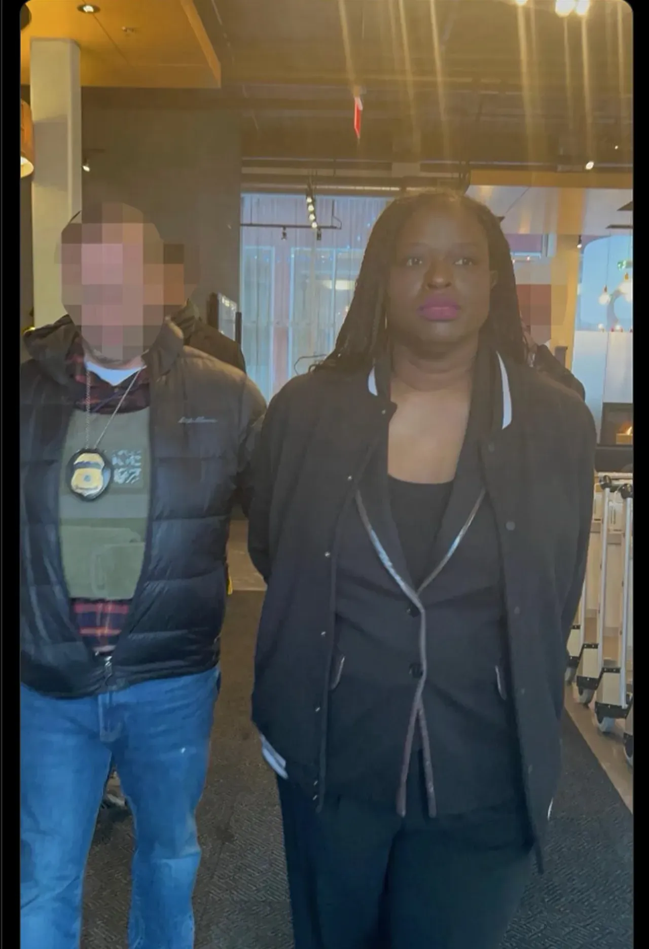 Beyaz Saraydan sosyal medyayı ayağa kaldıran paylaşım! Gözaltındaki kadını yapay zekayla ağlattılar