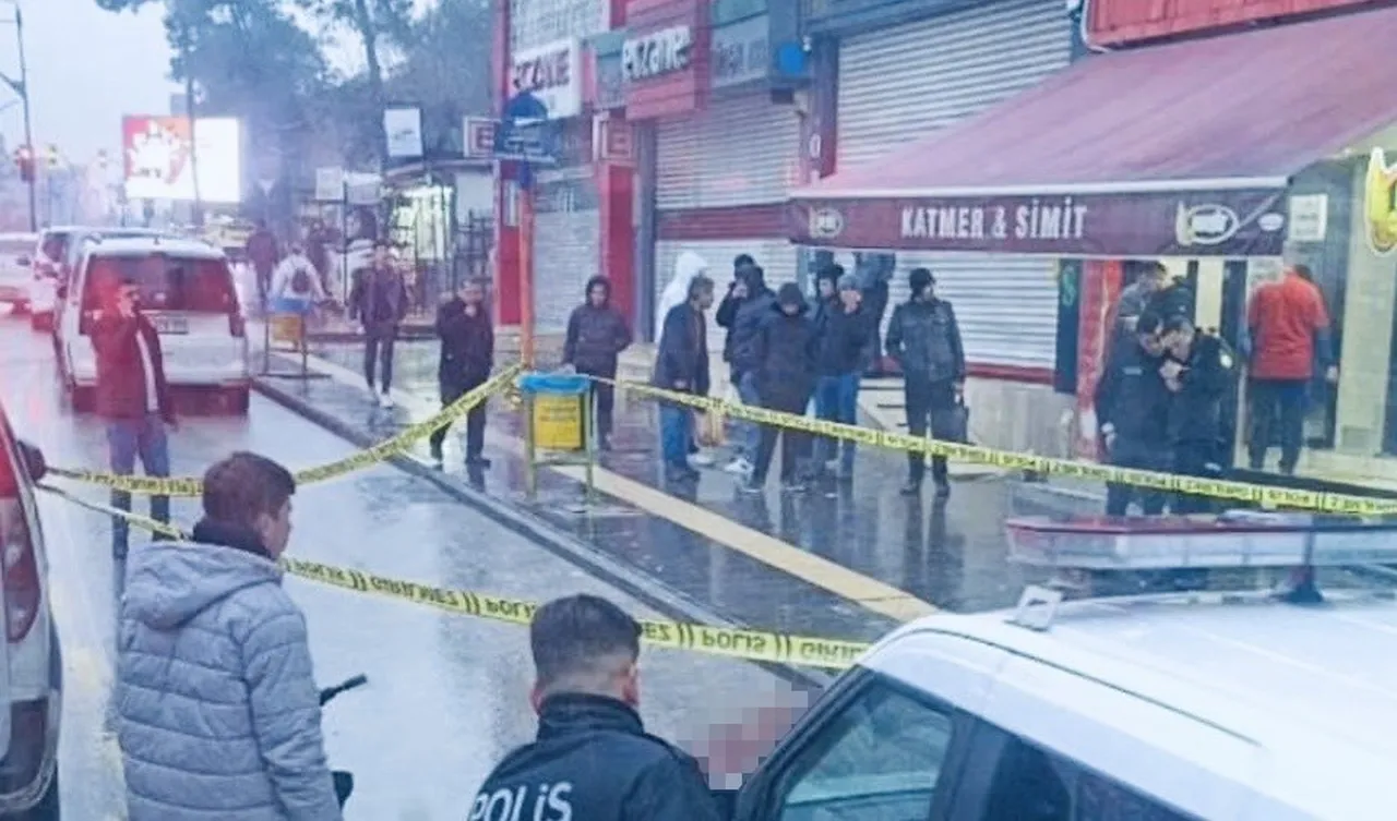 “Bunlar genç değil cani!” Bıçaklı kavgada öldürülen Mustafa Demir’in acılı annesi konuştu