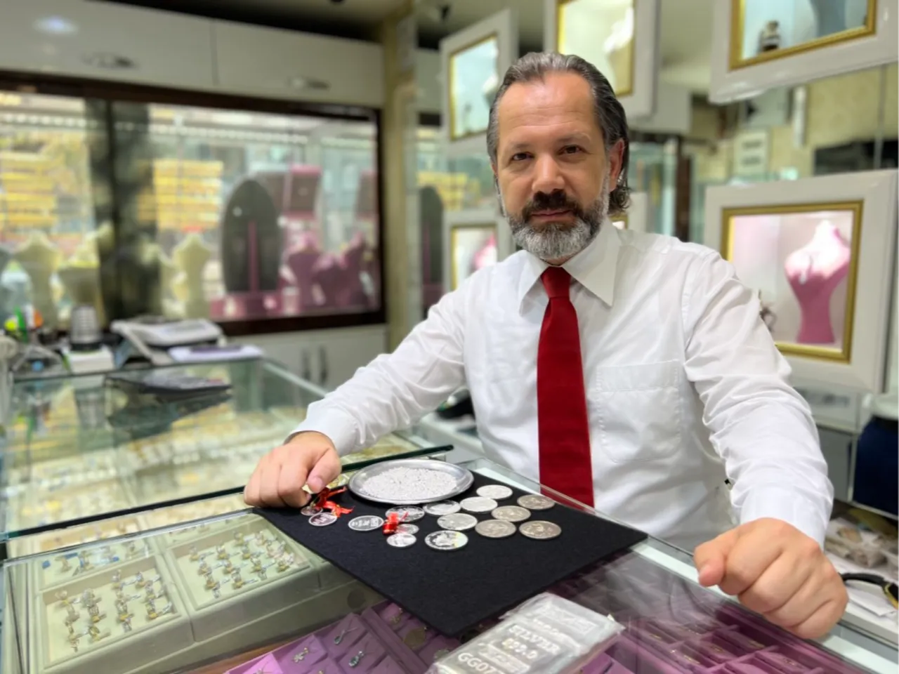 Gümüşte rekor fırtınası sürecek mi? İslam Memiş'ten yatırımcılara kritik uyarı!