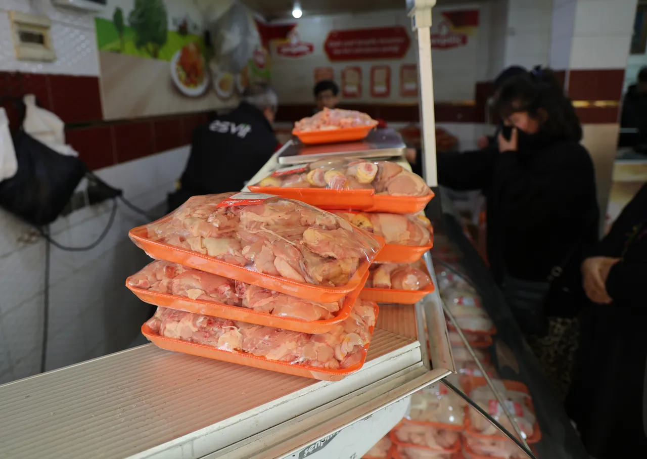 Tavukta zam beklenirken fiyatlar yerinden oynamadı! Nedeni belli oldu