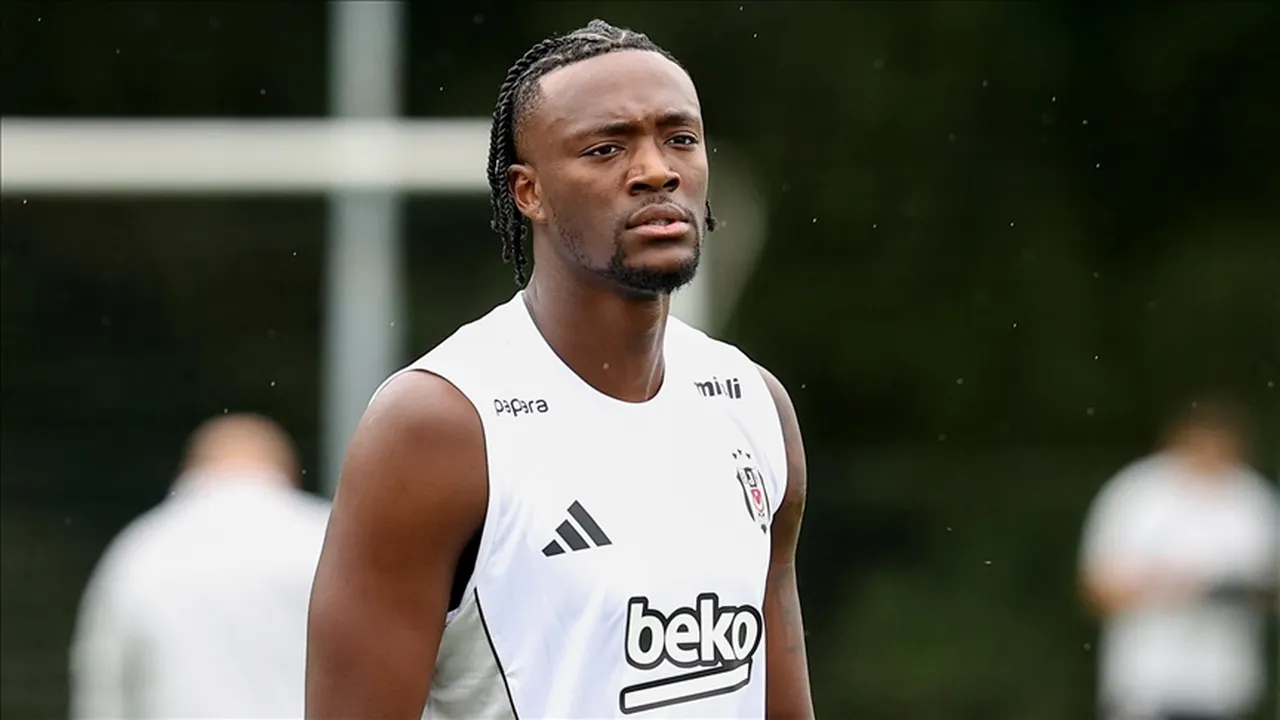 Aston Villa ile transfer görüşmelerinde bulunan Tammy Abraham'ın maçta görev yapıp yapmayacağı belirsiz