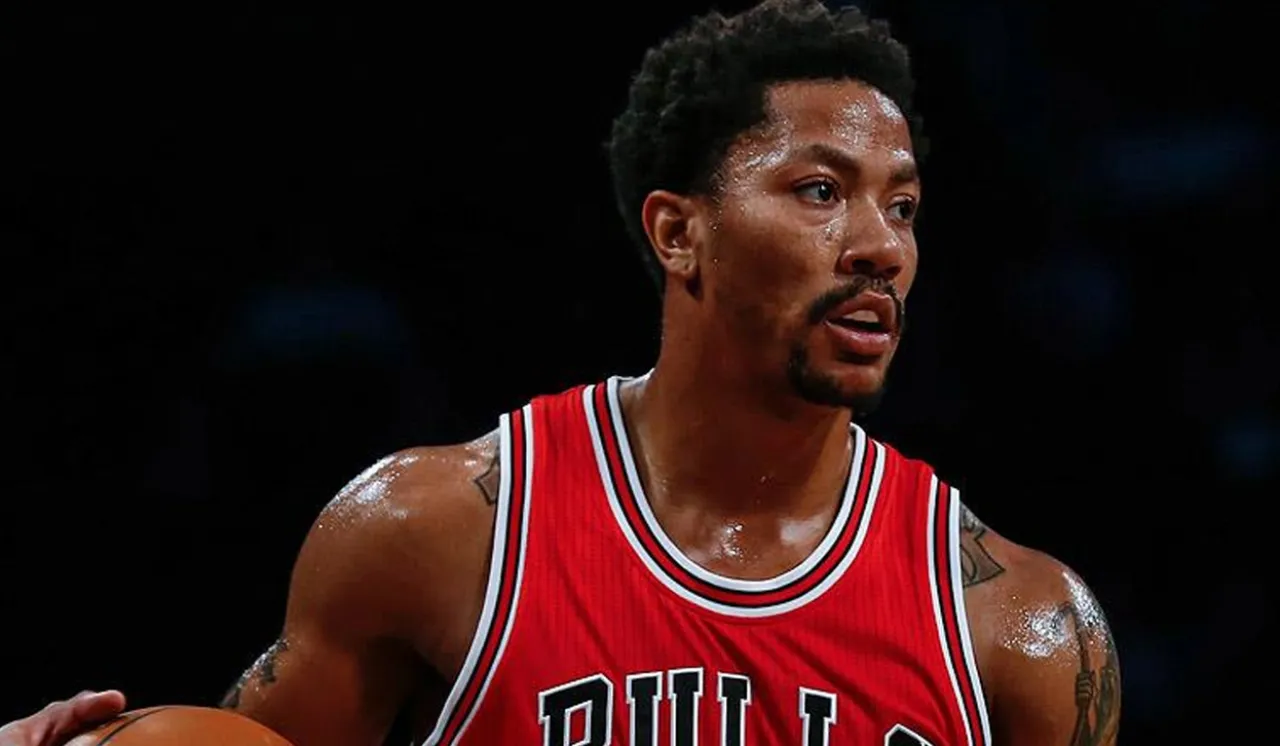 Bir numara, bir efsane: Derrick Rose’un forması emekli edildi
