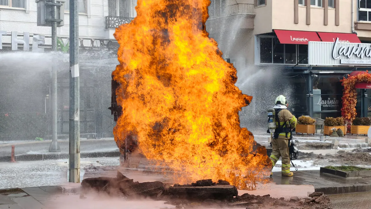 Doğalgaz hattı delindi, alevler yükseldi! Kırıkkale'de faciaya ramak kaldı
