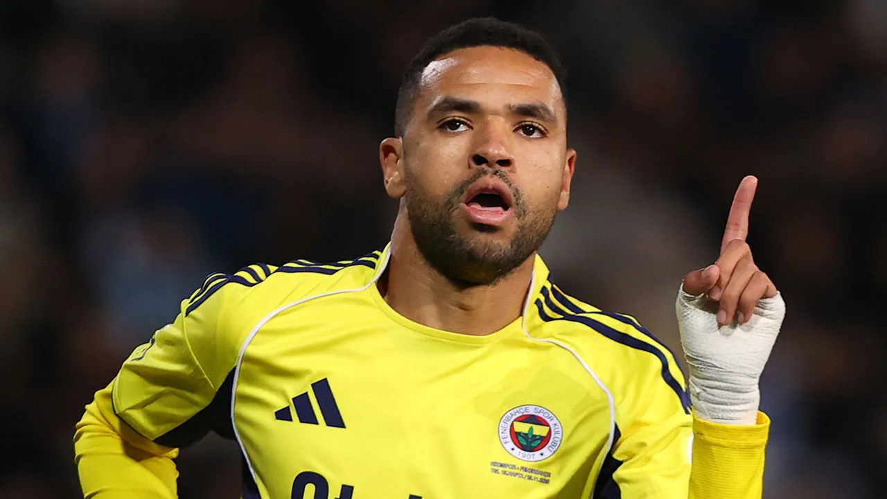 En Nesyri'ye yeni teklif geldi, ortalık karıştı: Transfer askıya alındı iddiası