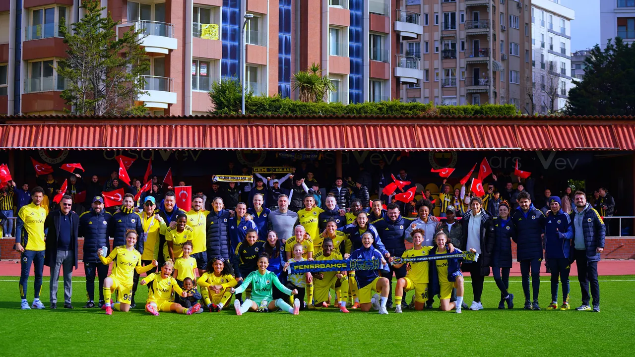 Fenerbahçe arsaVev, sahasında Sercan İnşaat Gaziantep ALG Spor'u 18-0 mağlup etti