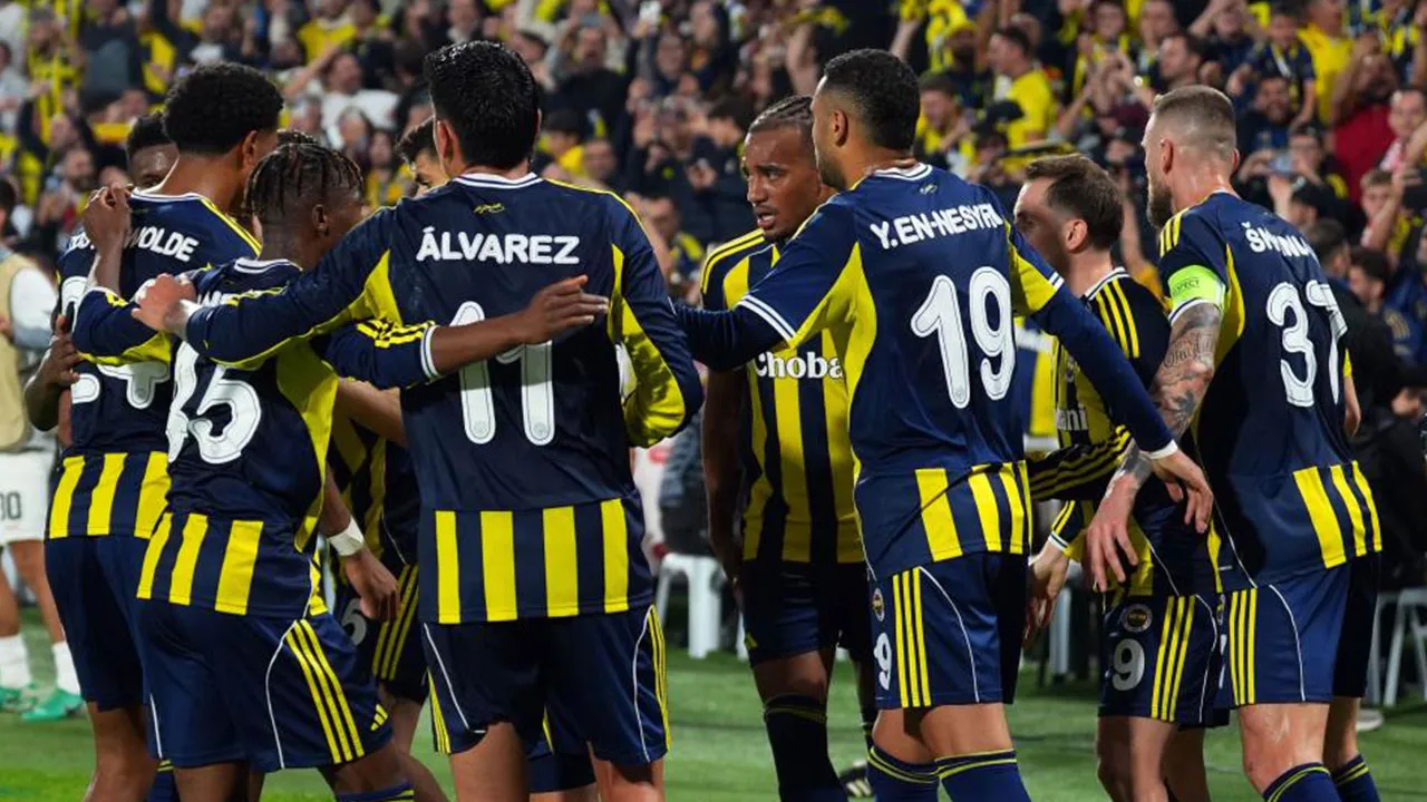 Fenerbahçeli yıldızdan maç öncesi kötü haber
