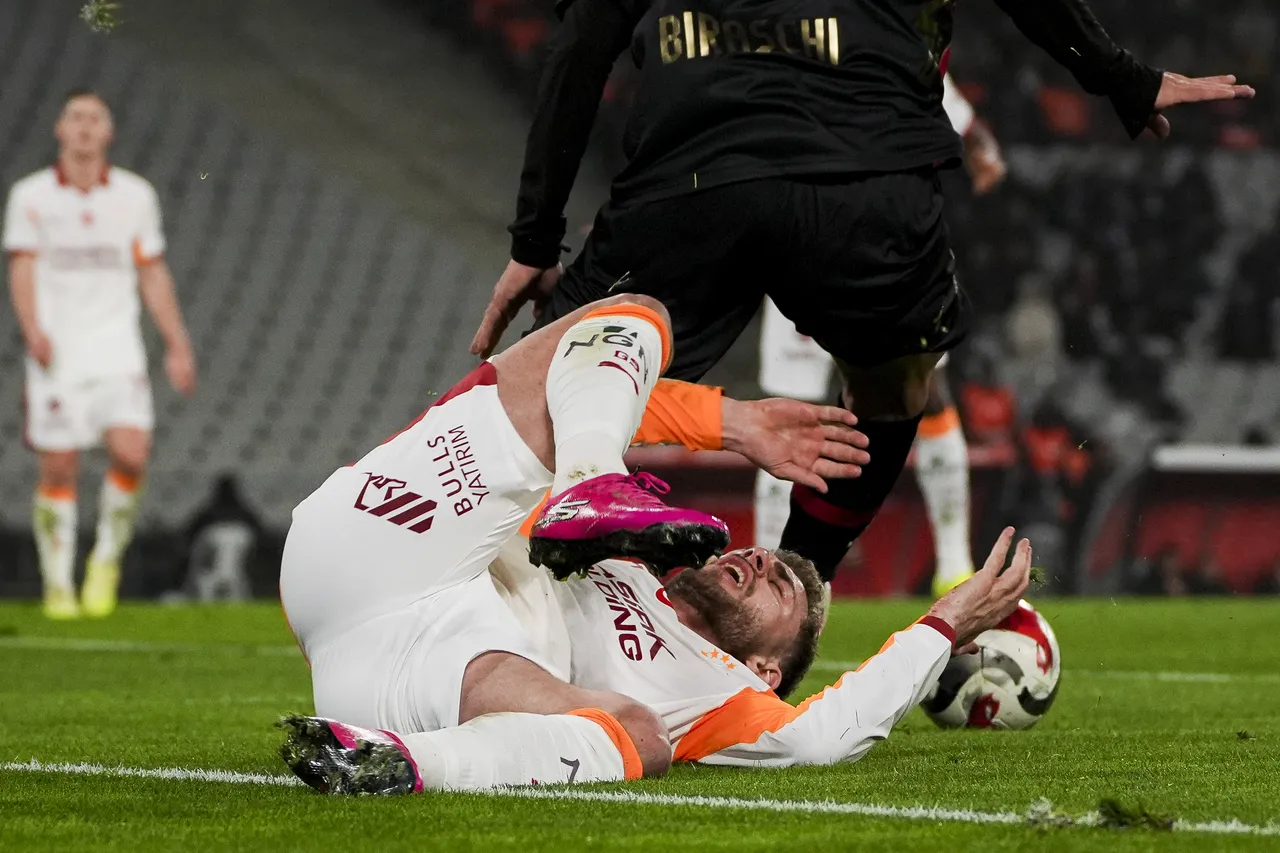 Hasan Şaştan Karagümrük maçından sonra sert tepki: Menajer mi oynuyor senin yerine?