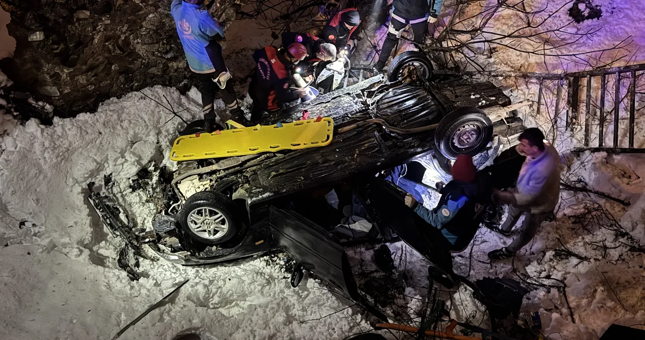 Kahramanmaraş'ta otomobil köprüden uçtu! Yaralılar var