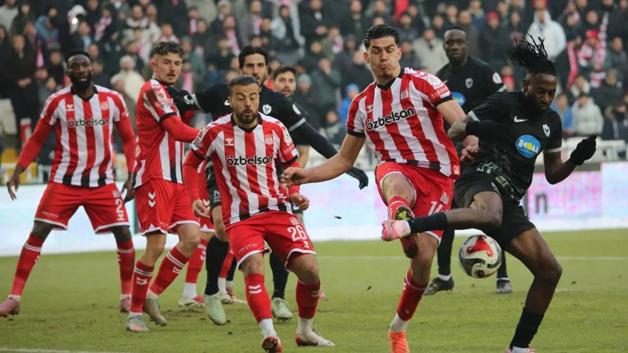 Sivasspor - Amedspor maçında kazanan yok