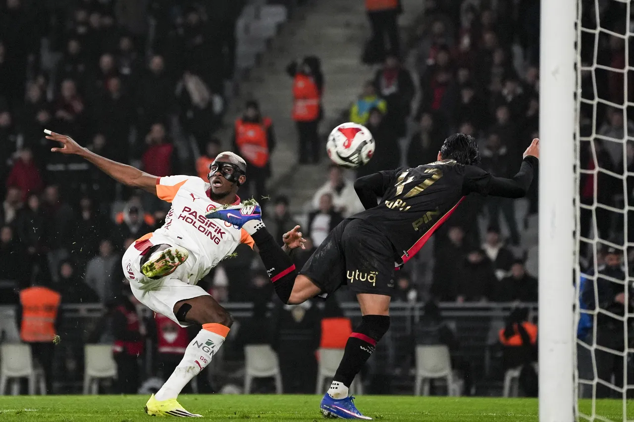 Yazarlar Galatasarayın Şampiyonlar Ligi öncesi galibiyetini yorumladı: Barışa kırmızı kart gösteremedi