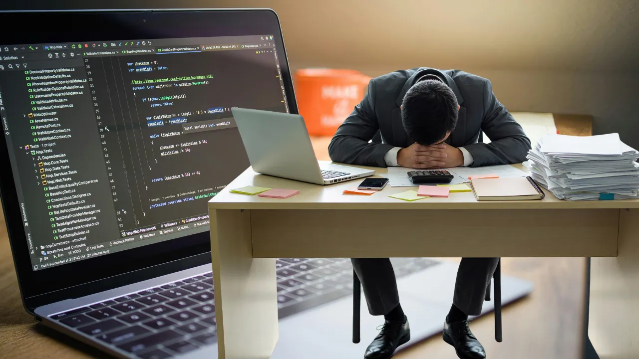 4 saat uyku, 7 kişinin iş yükü: Çin'de 32 yaşındaki yazılımcı aşırı çalışmaktan hayatını kaybetti