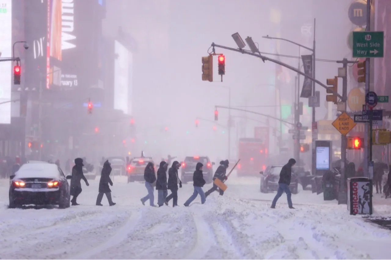 Kar fırtınası ABD’yi vurdu! Zarar 100 milyar doları aştı