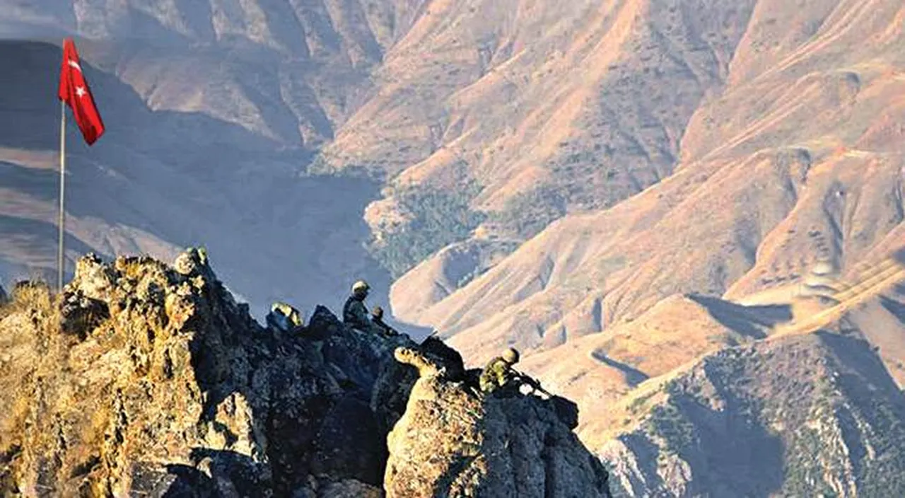 Kilidin kapandığı Irak’ta mağaralar temizleniyor! Türkiye bütün bölgeyi takip altında tutuyor