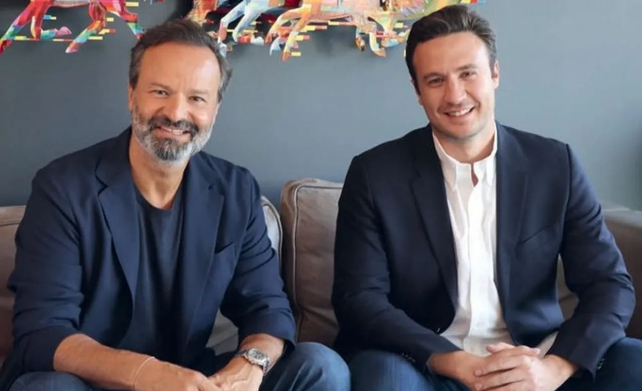 Timur Savcı - Burak Sağyaşar