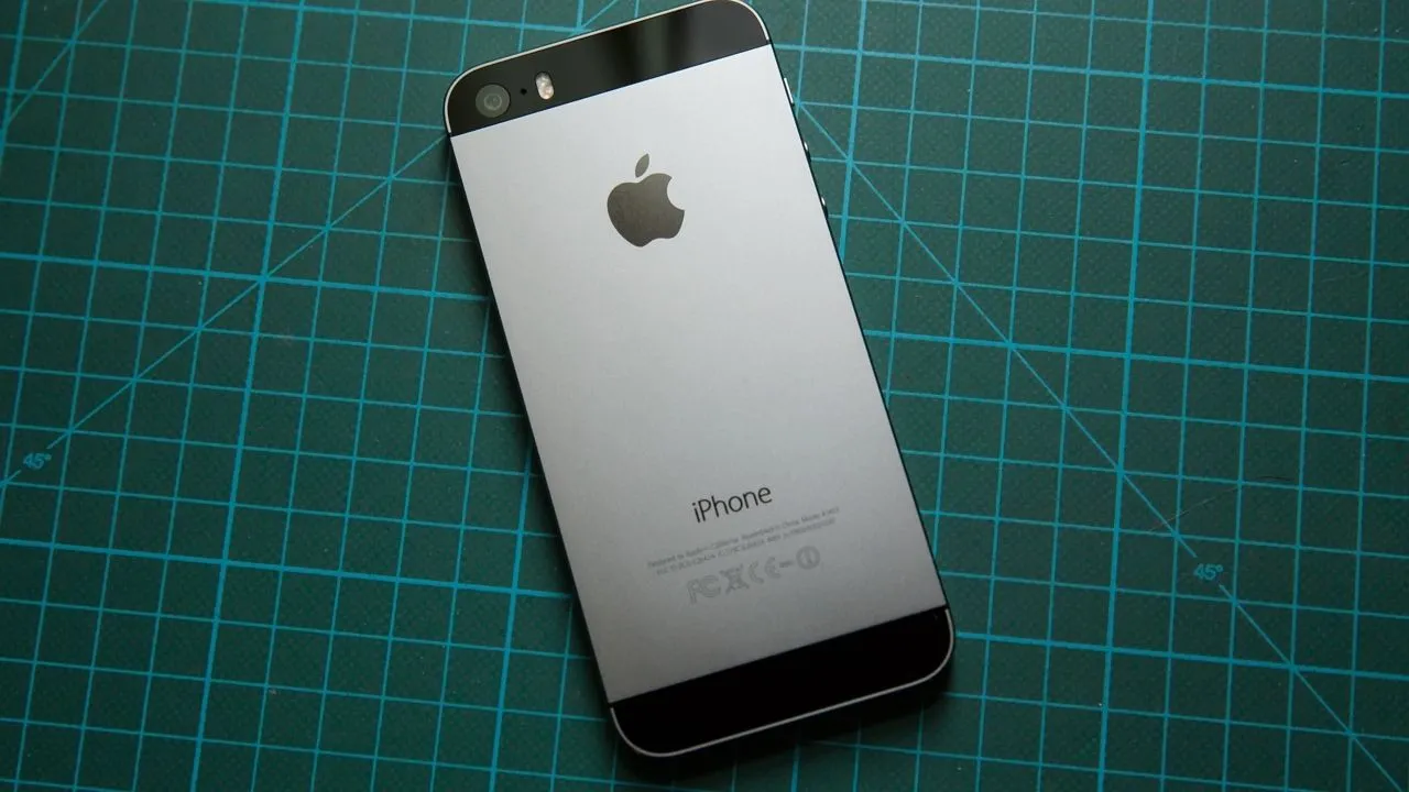 13 yıl sonra iPhone 5s’e güncelleme: Apple iOS 12.5.8’i yayınladı